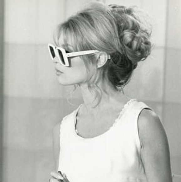 Meet your Posher, Christy - Picture 4 of 8